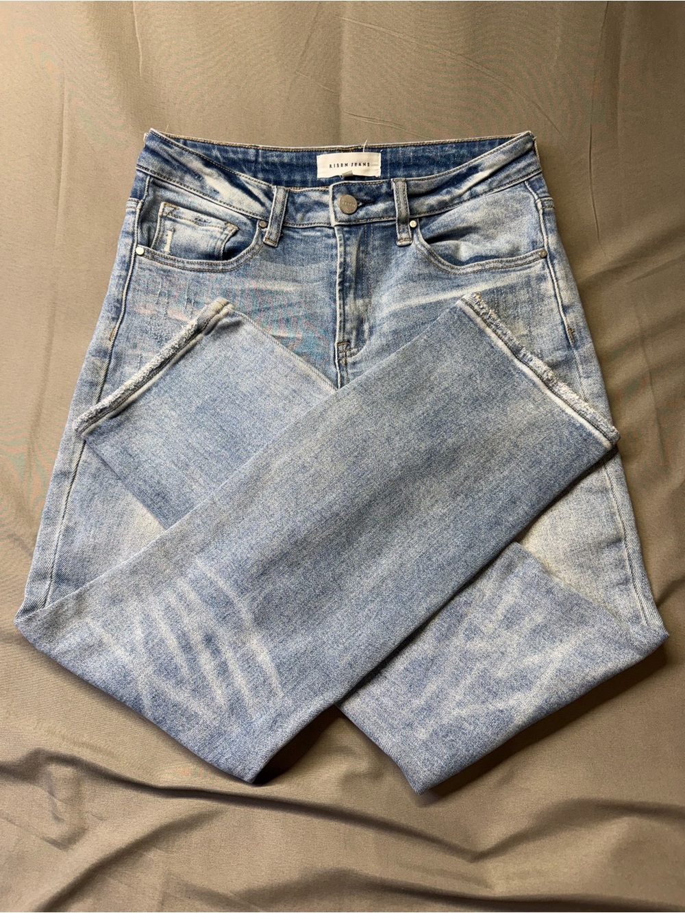 RISEN women’s cropped jeans light wash